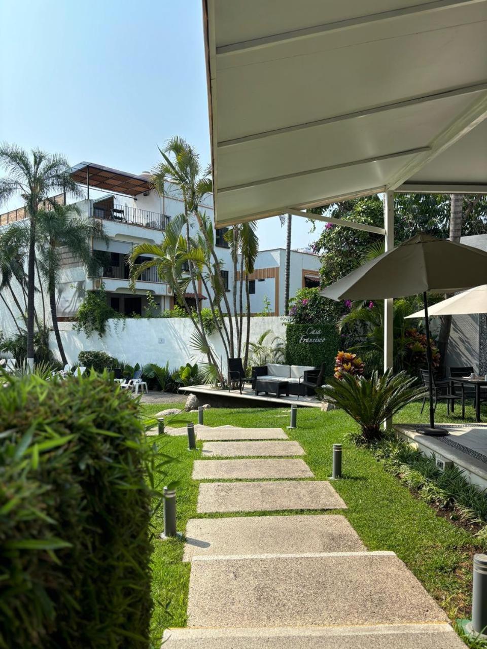 Casa Francisco Hotel เควนาวากา ภายนอก รูปภาพ
